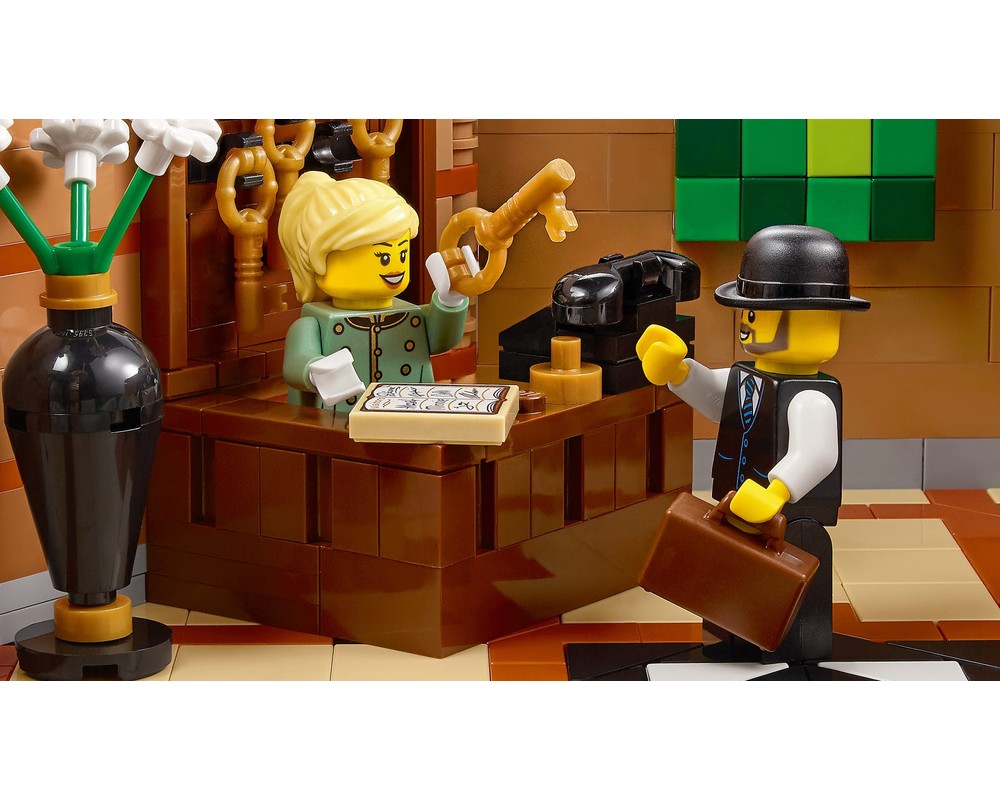 LEGO Icons - Hotel butikowy