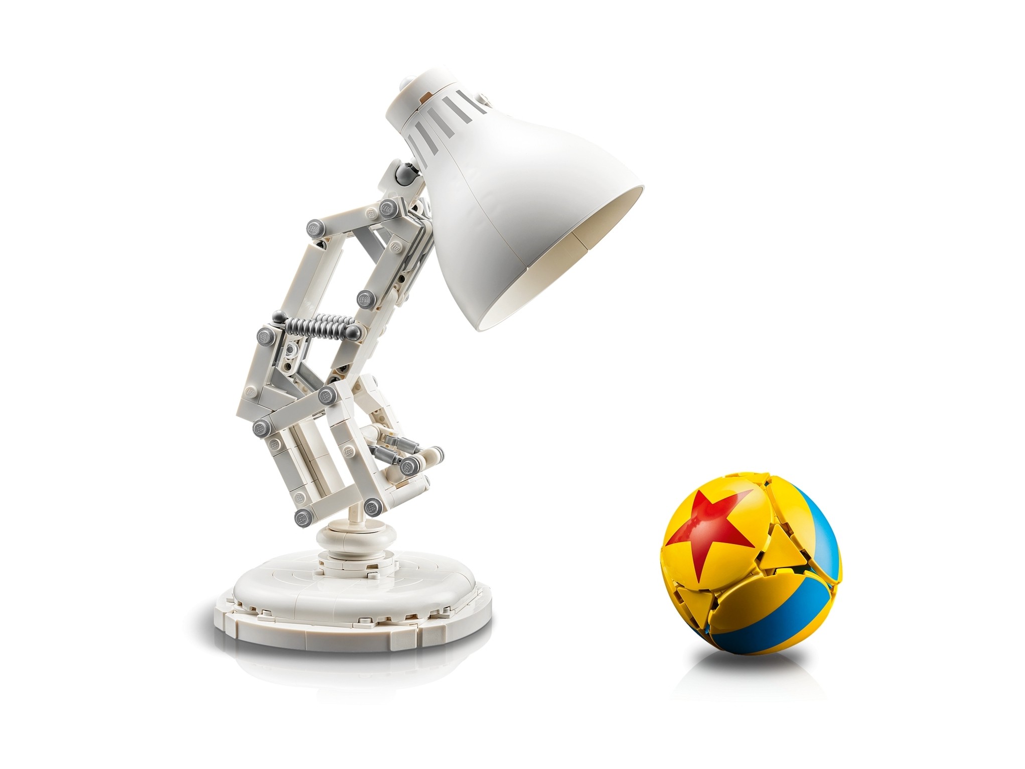 LEGO Ideas - Disney Pixar Luxo Jr.