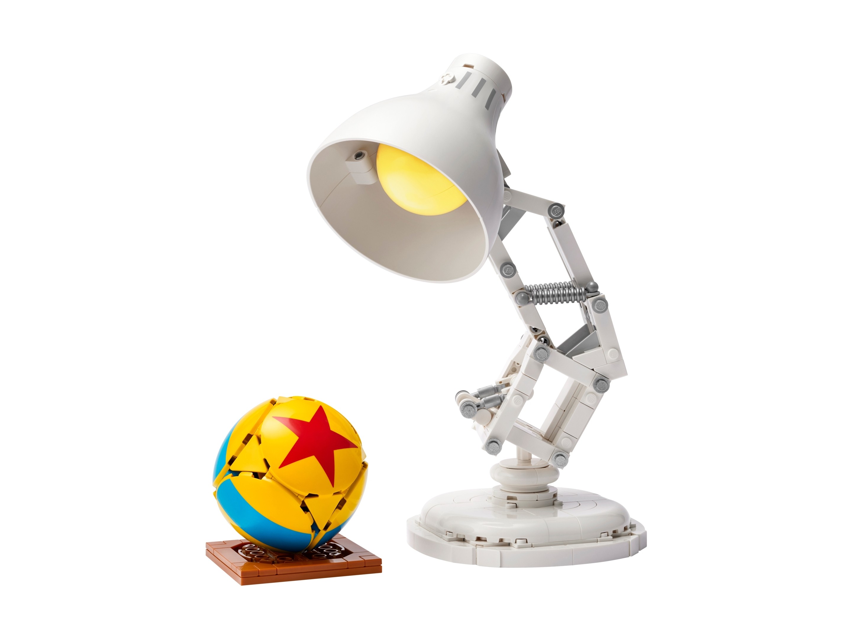LEGO Ideas - Disney Pixar Luxo Jr.