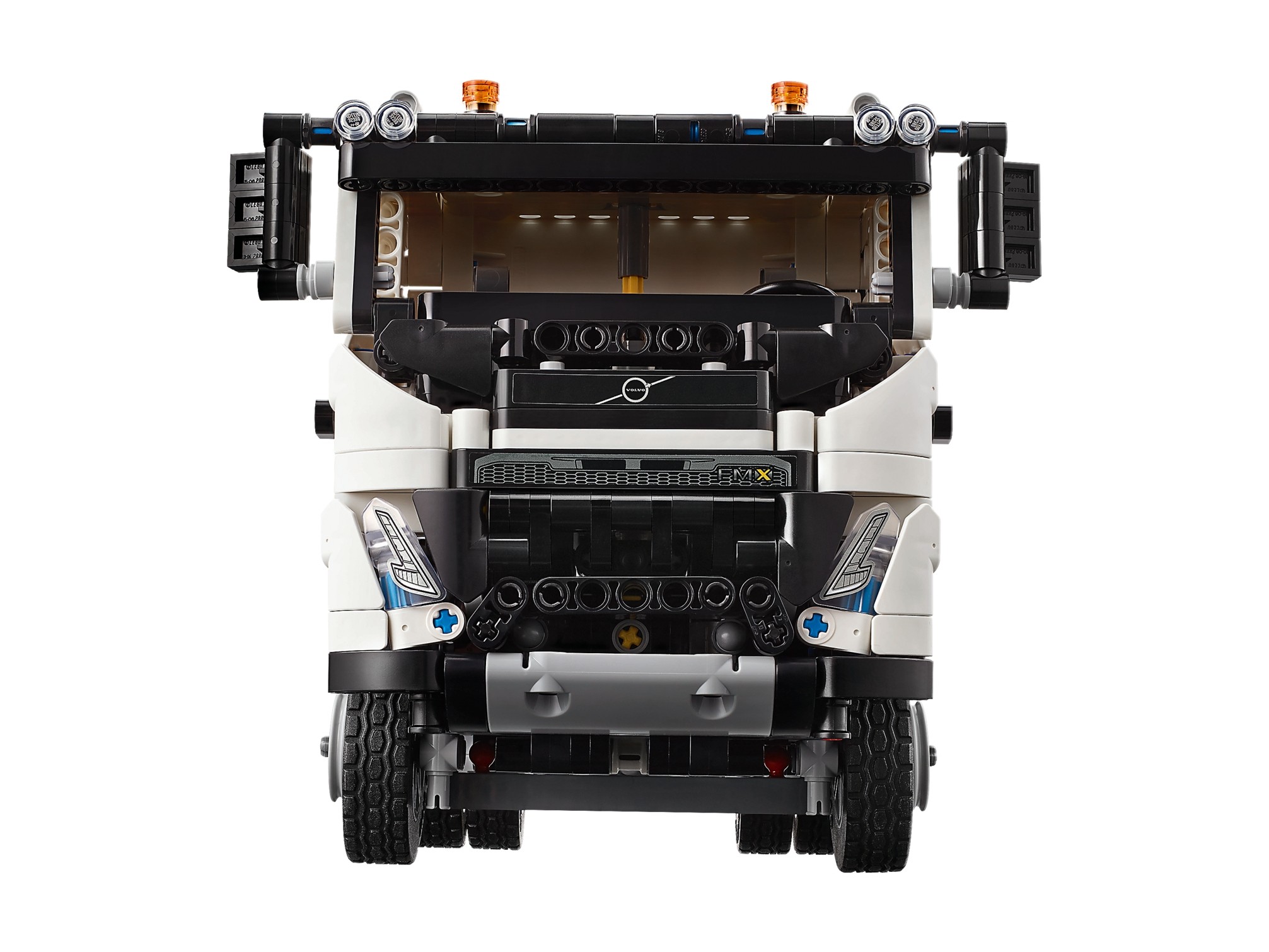 LEGO Technic - Ciężarówka Volvo FMX i koparka EC230 Electric