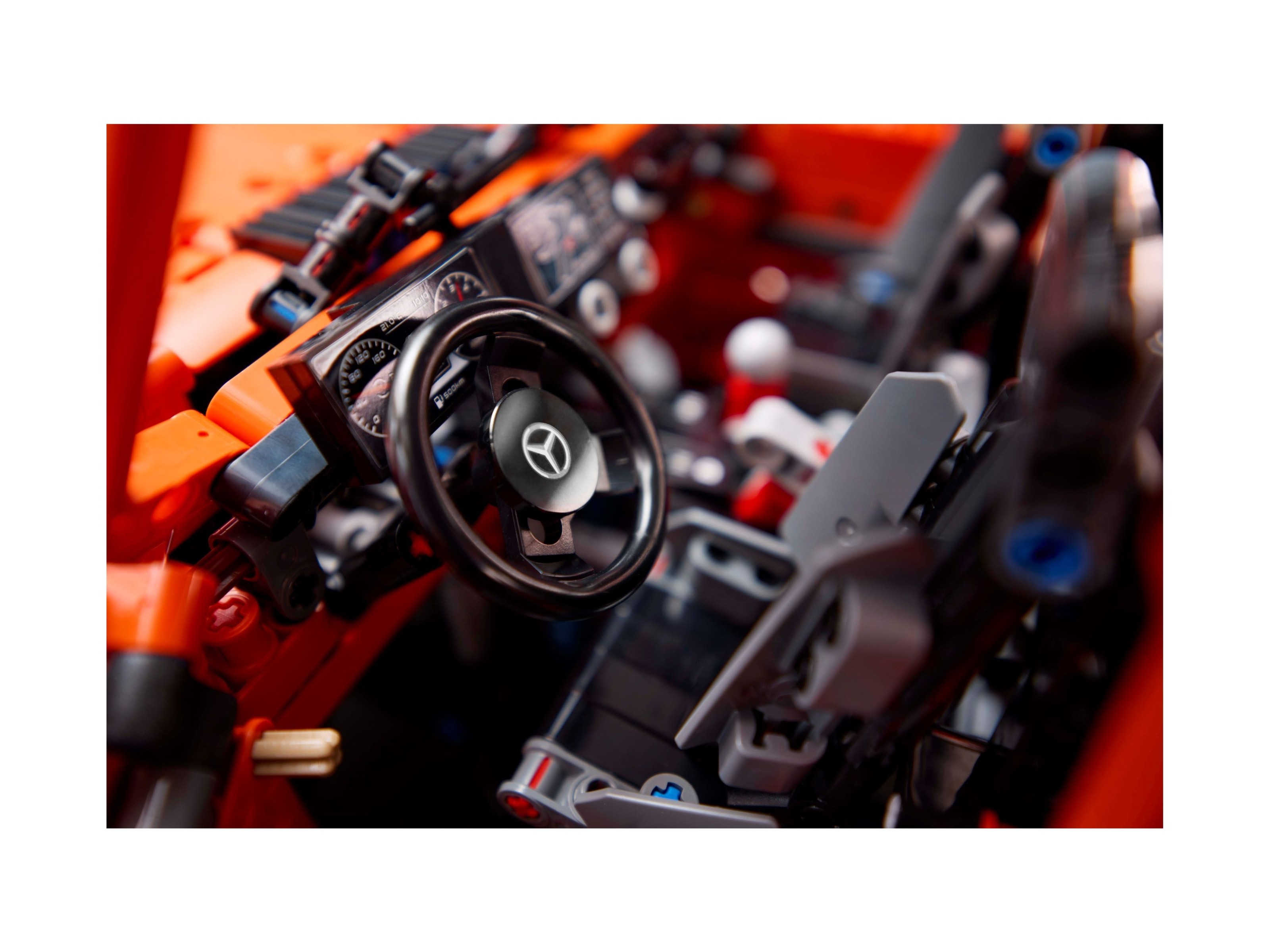 LEGO Technic - Mercedes-Benz G 500 PROFESSIONAL Line