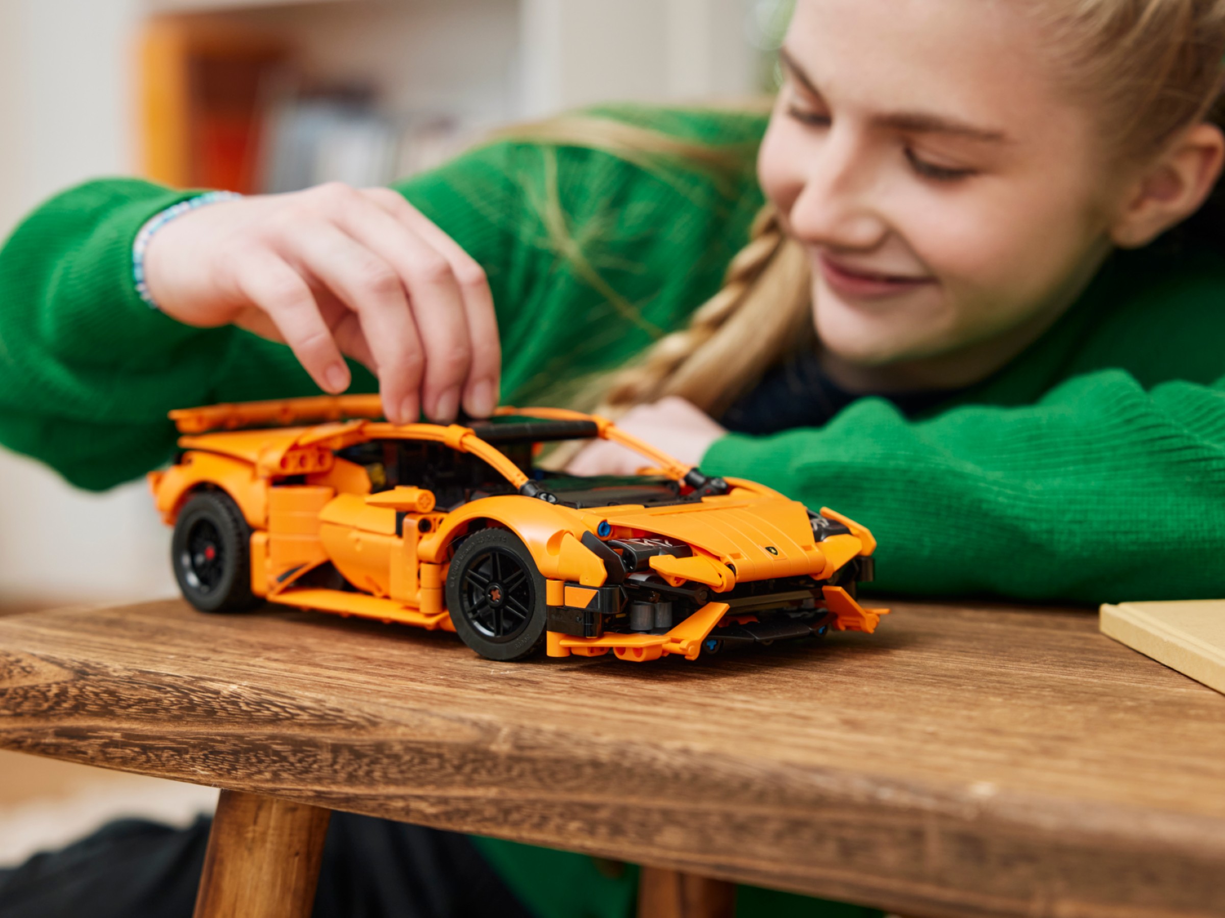 LEGO Technic - Pomarańczowe Lamborghini Huracán Tecnica