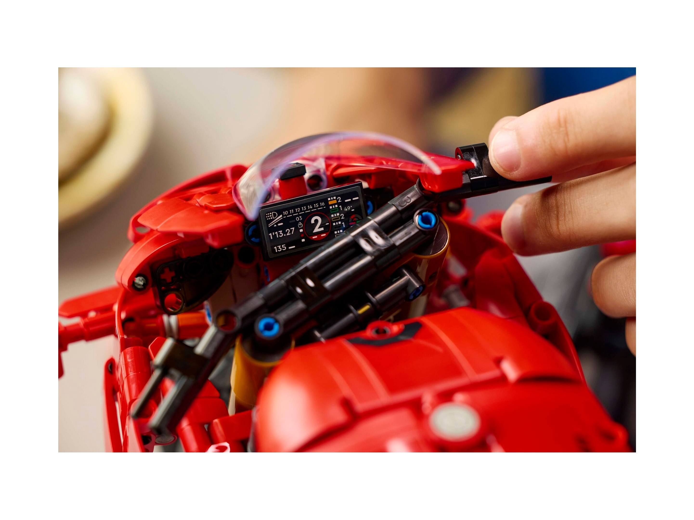 LEGO Technic - Motocykl Ducati Panigale V4 S