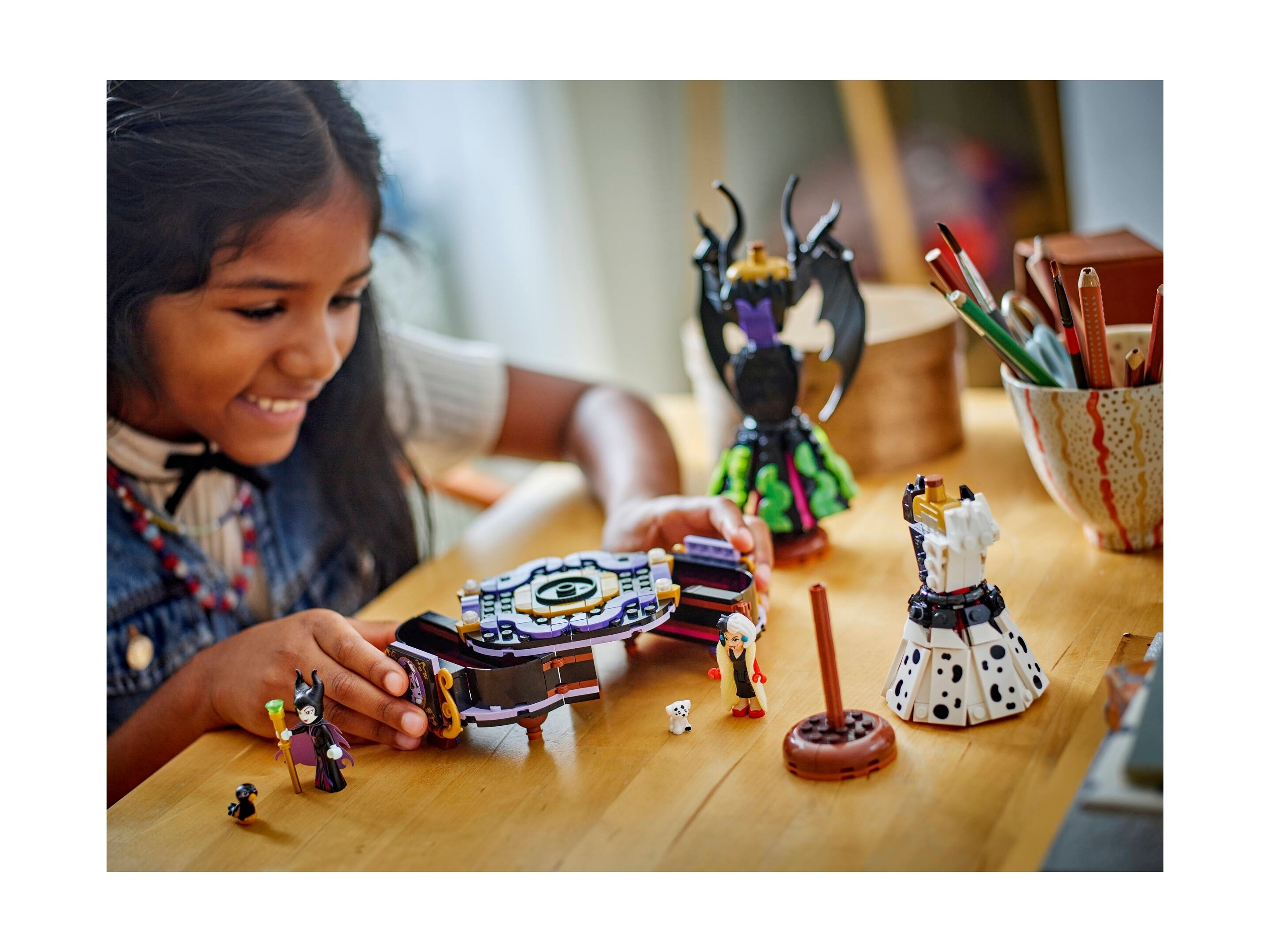 LEGO Disney - Suknie Diaboliny i Cruelli De Mon