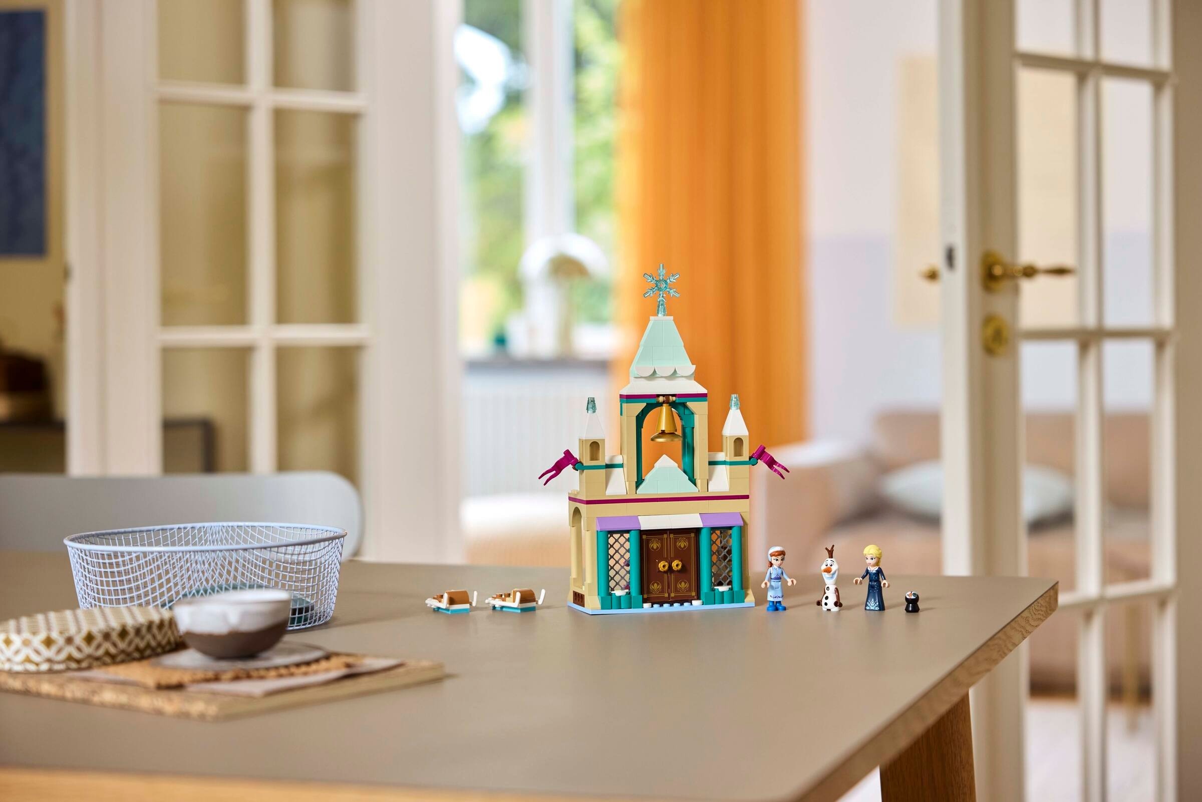 LEGO Disney - Kraina lodu - Zamek w Arendelle