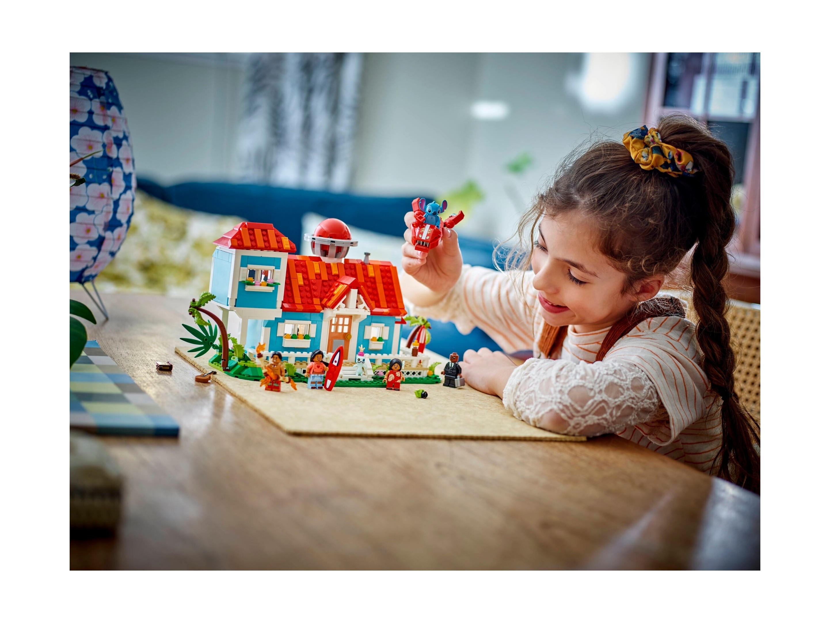 LEGO Disney - Domek na plaży Lilo i Stitcha