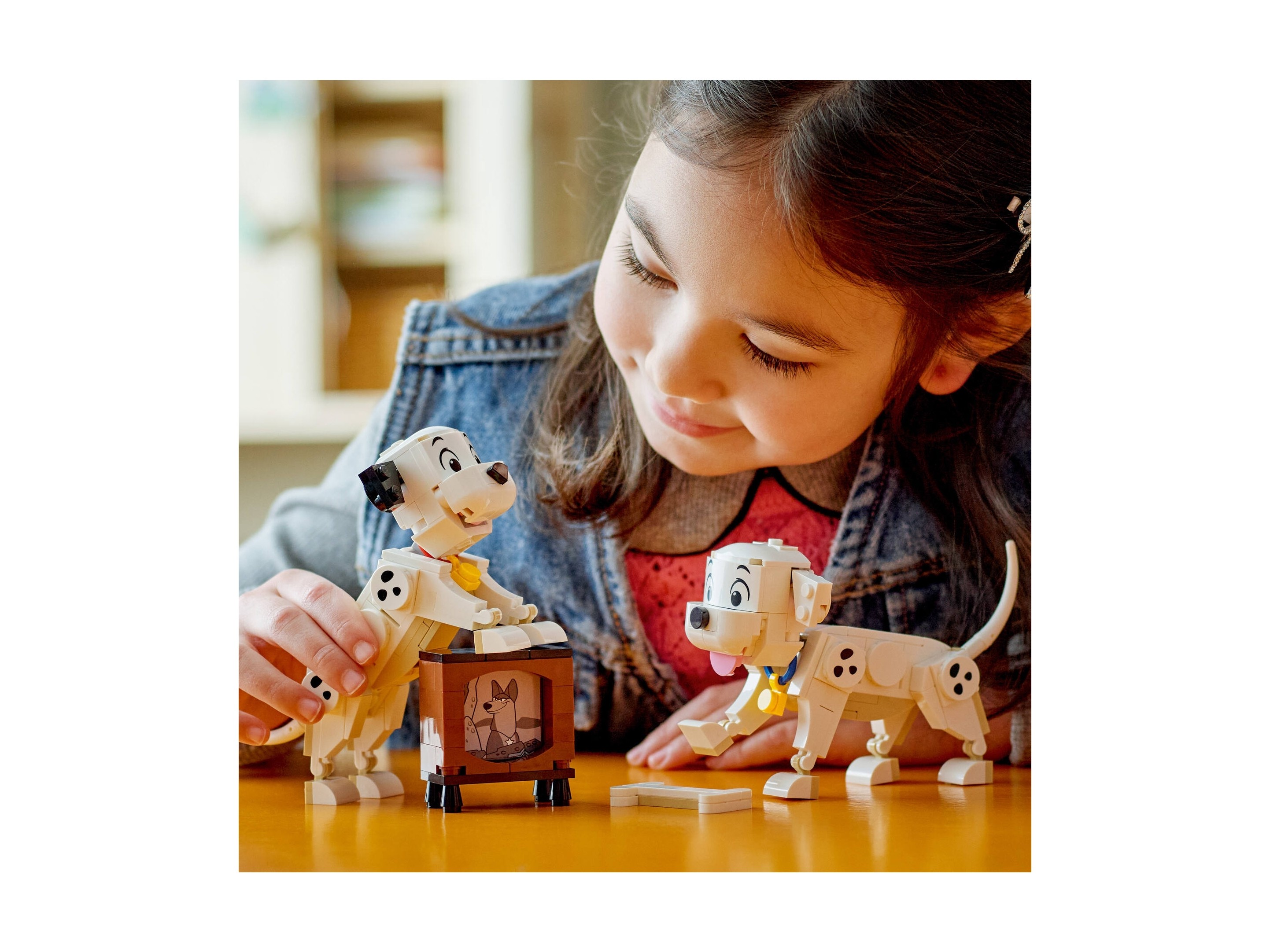 LEGO Disney - 101 dalmatyńczyków - Szczeniaczki Szczęściarz i Penny