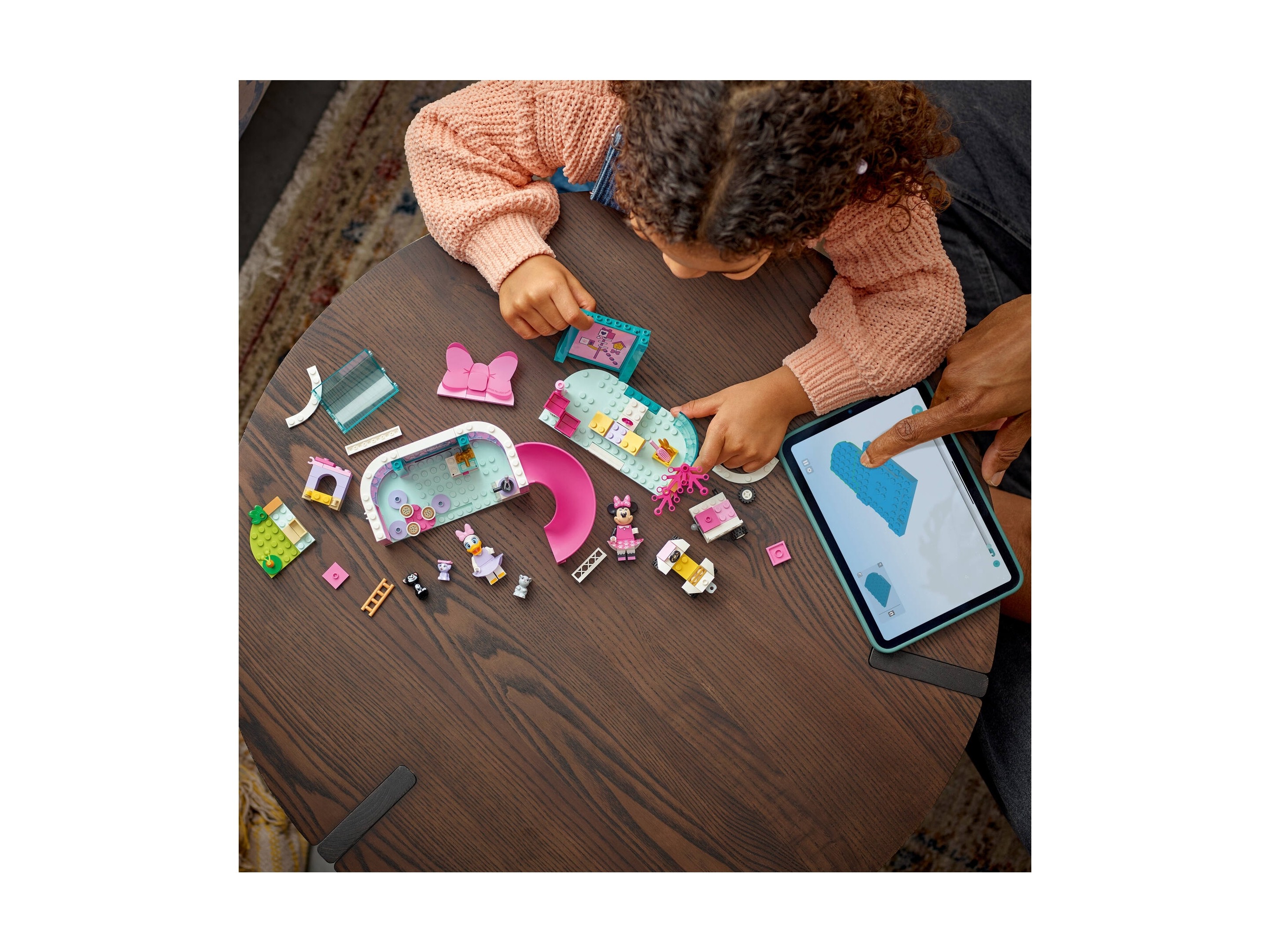 LEGO Disney - Hotel dla zwierząt Minnie