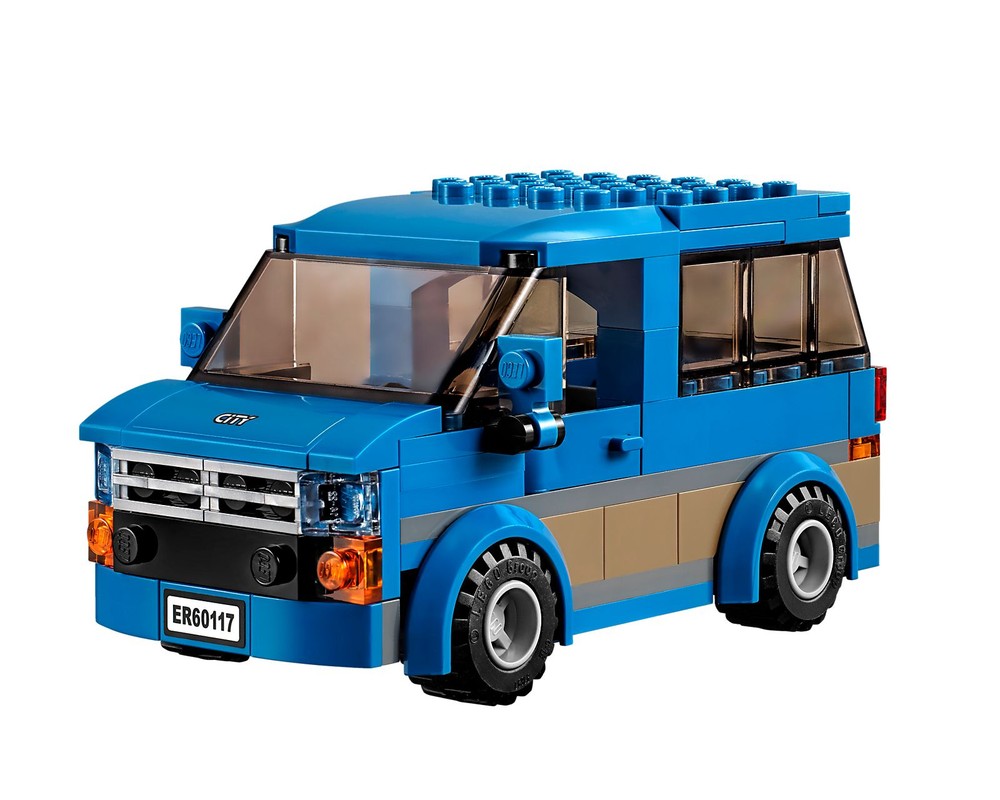 LEGO City - Van z przyczepą kampingowa