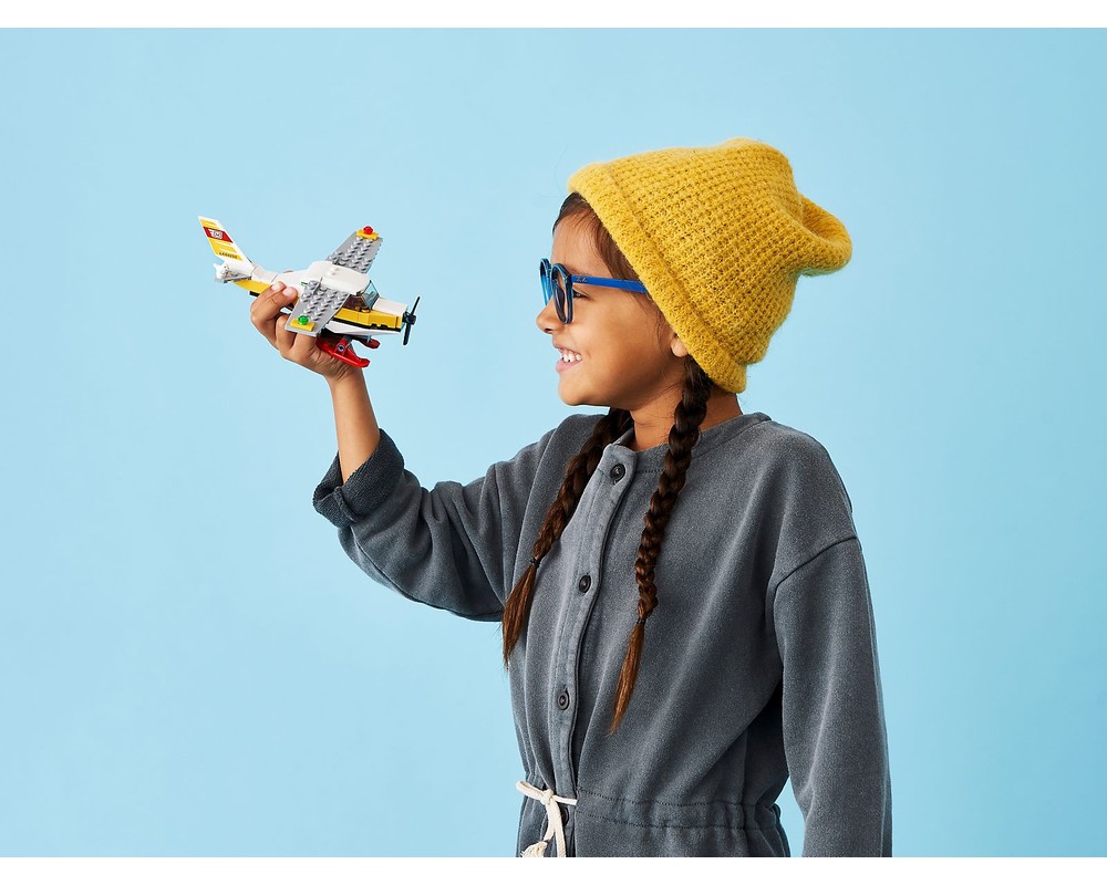 LEGO City - Samolot pocztowy