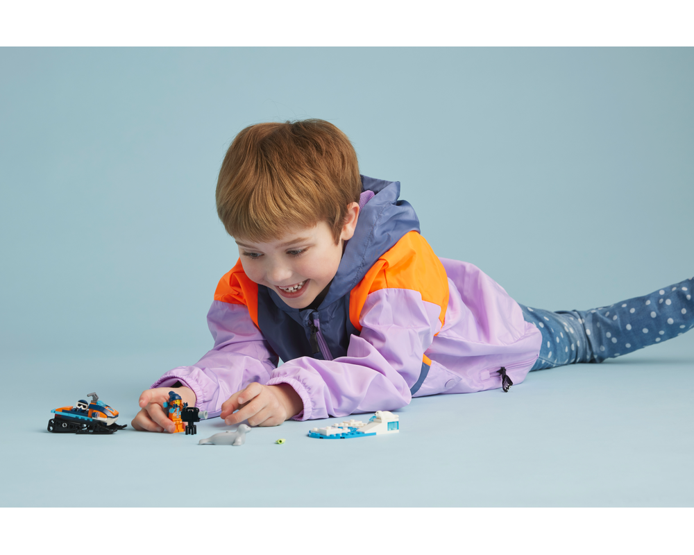 LEGO City - Skuter śnieżny badacza Arktyki