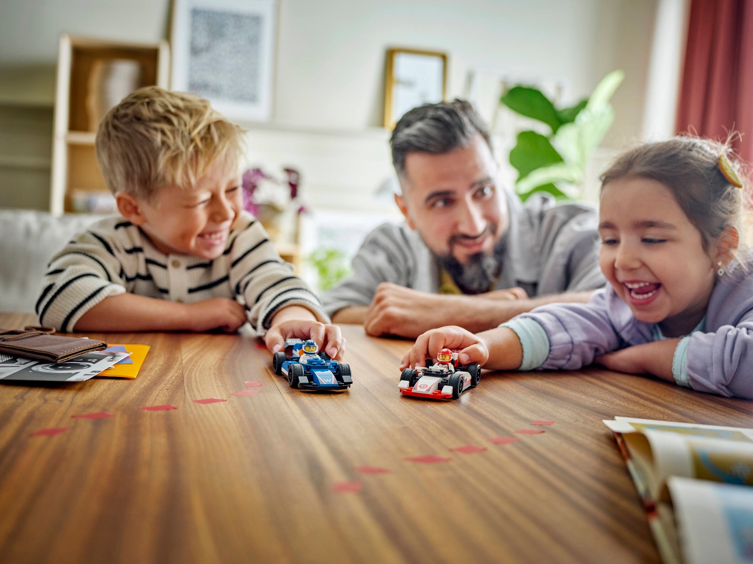 LEGO City - F1® Bolidy Williams Racing i Haas F1®