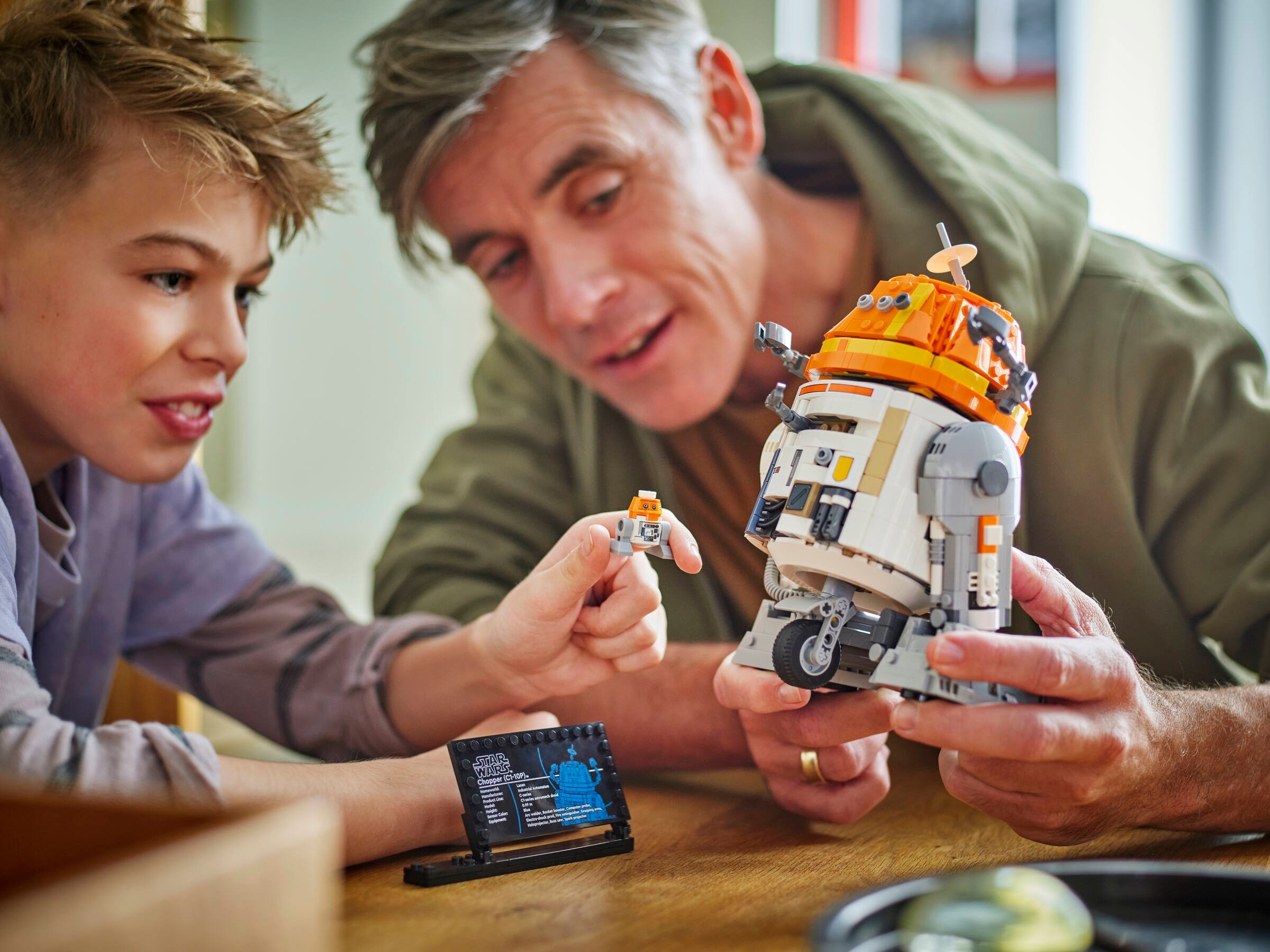 LEGO Star Wars - Droid astromechaniczny Chopper (C1-10P)™