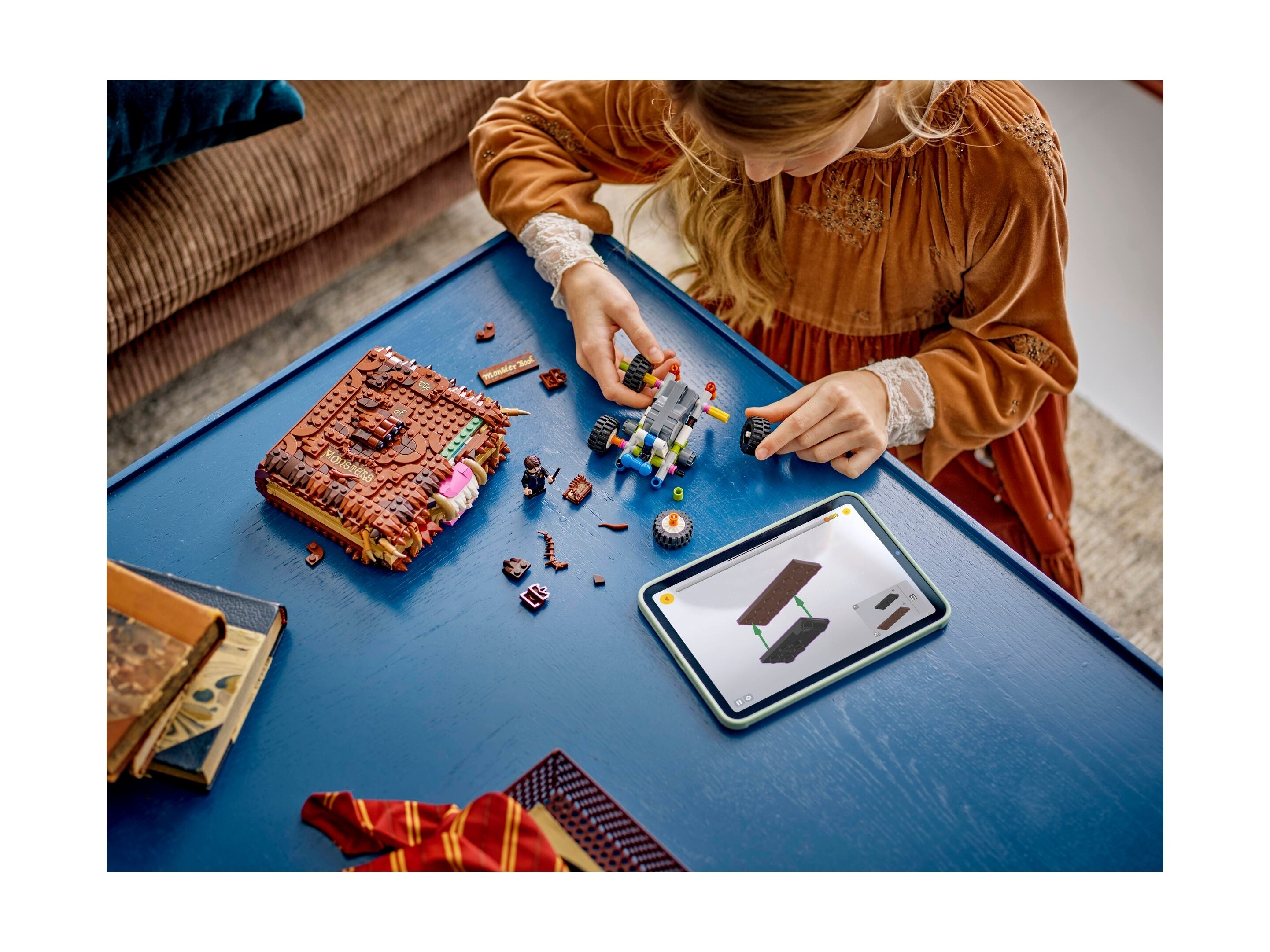 LEGO Harry Potter - Potworna księga potworów z zębami