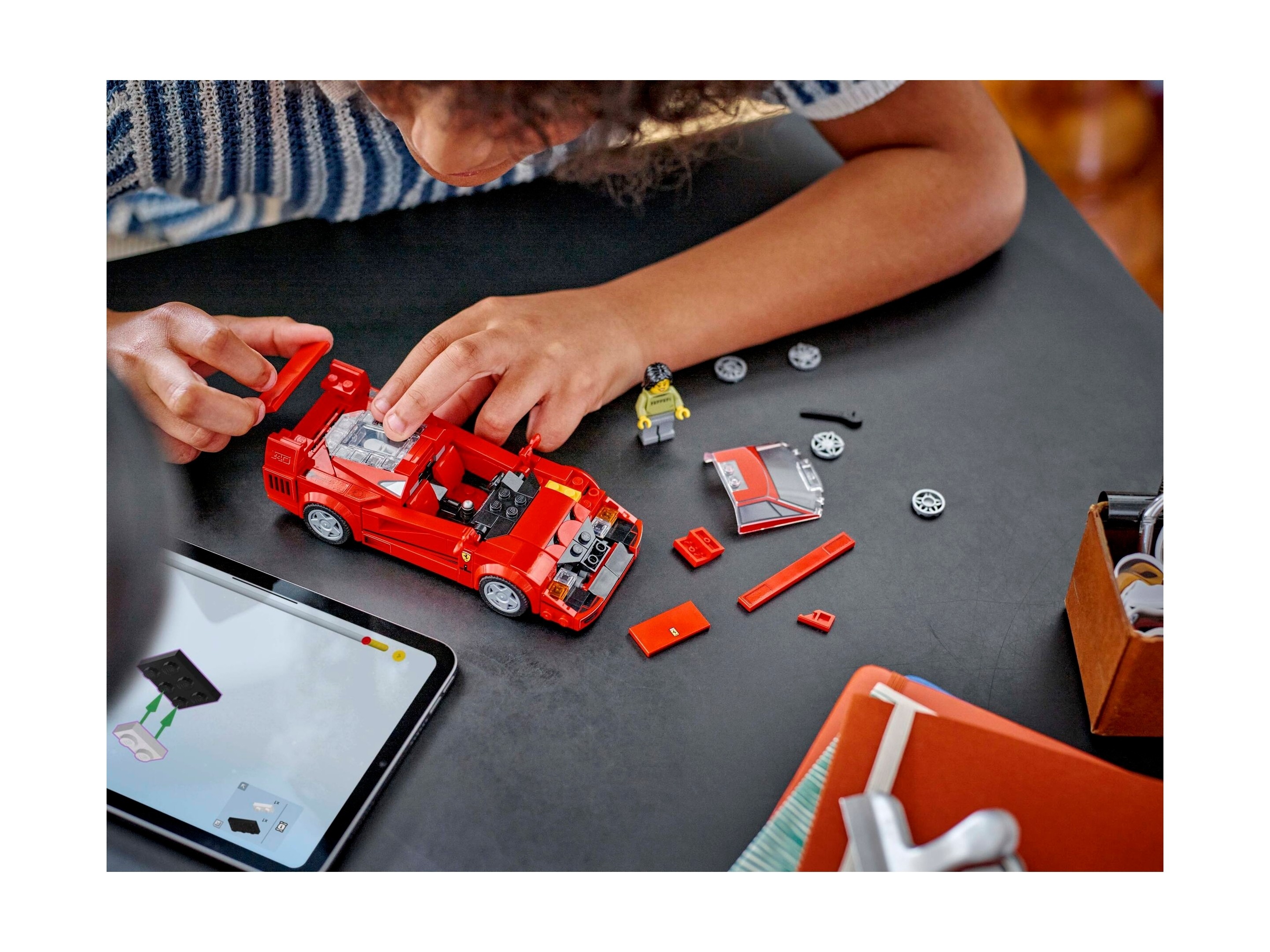 LEGO Speed Champions - Supersamochód Ferrari F40