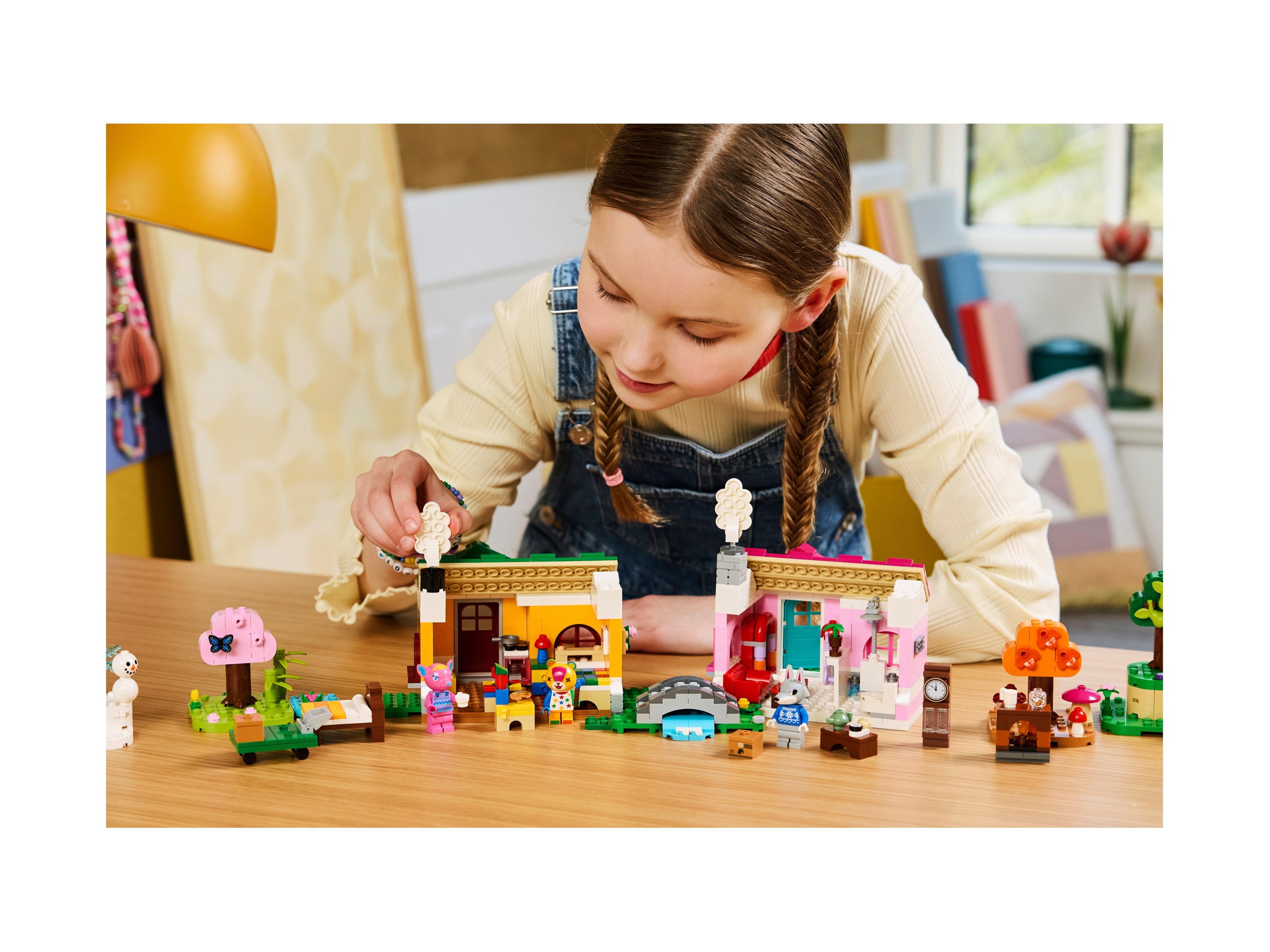 LEGO Animal Crossing - Kreatywne domy: Pory zabawy