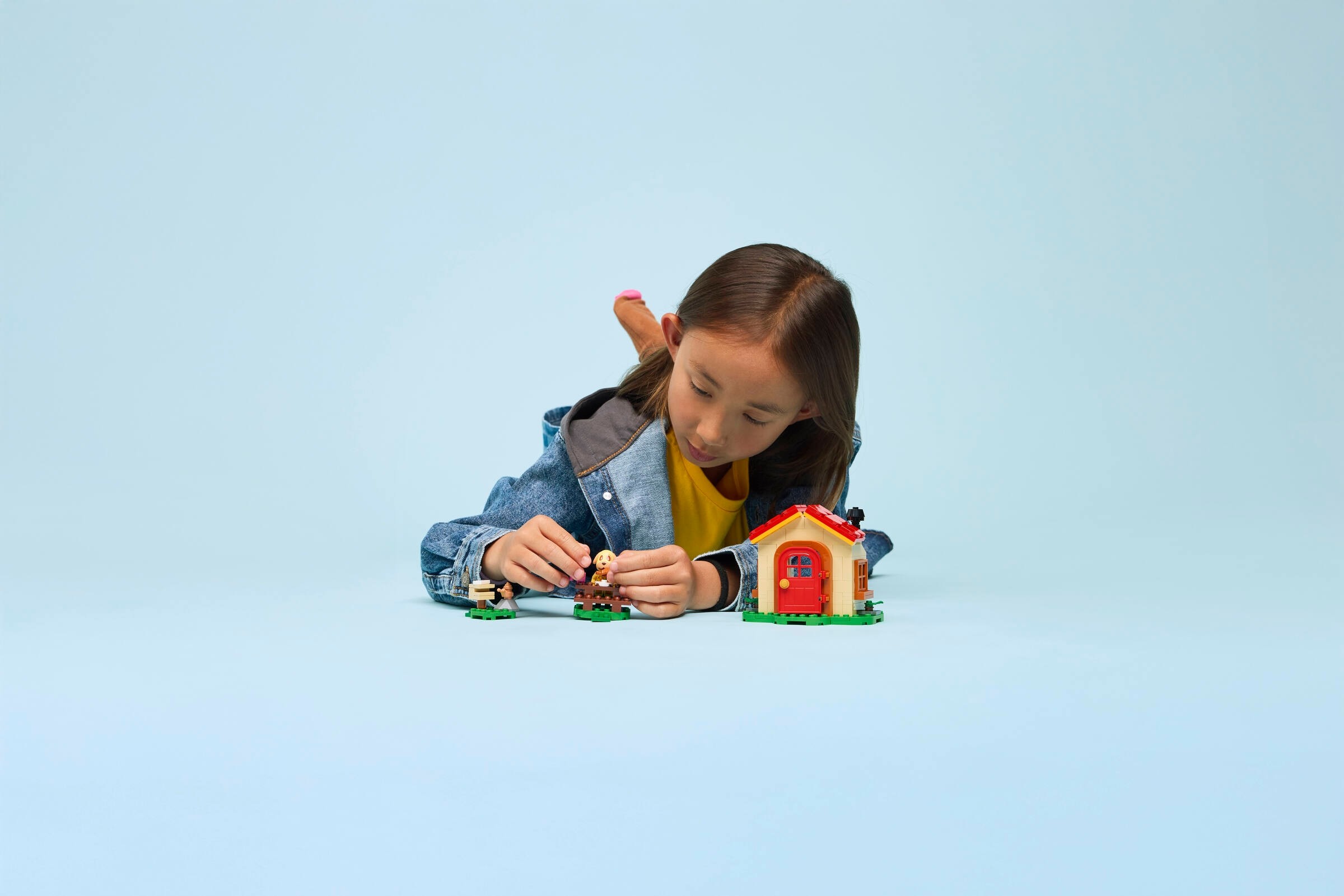 LEGO Animal Crossing - Przytulny dom Goldie