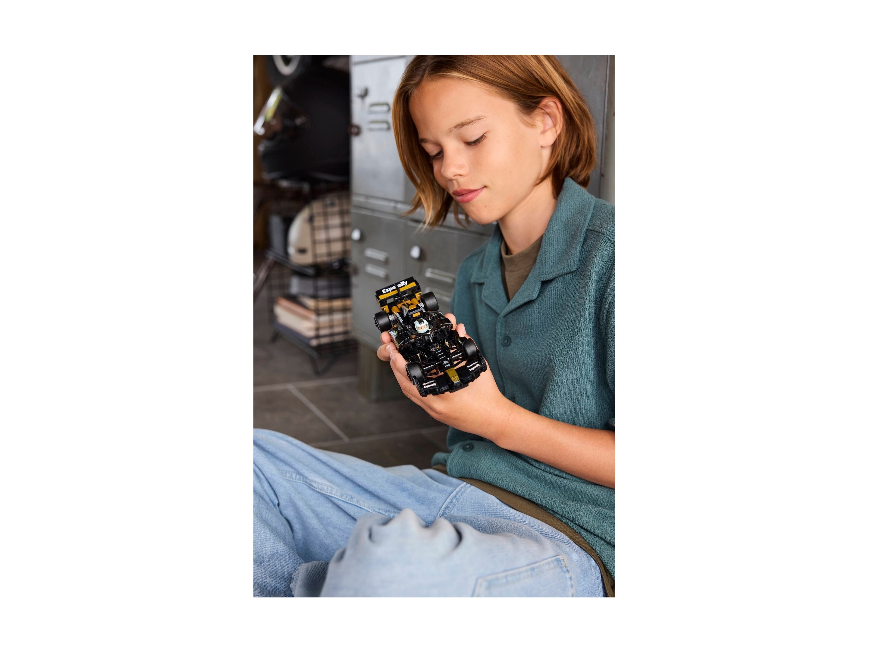 LEGO Speed Champions - F1: film - APXGP Team Race Car