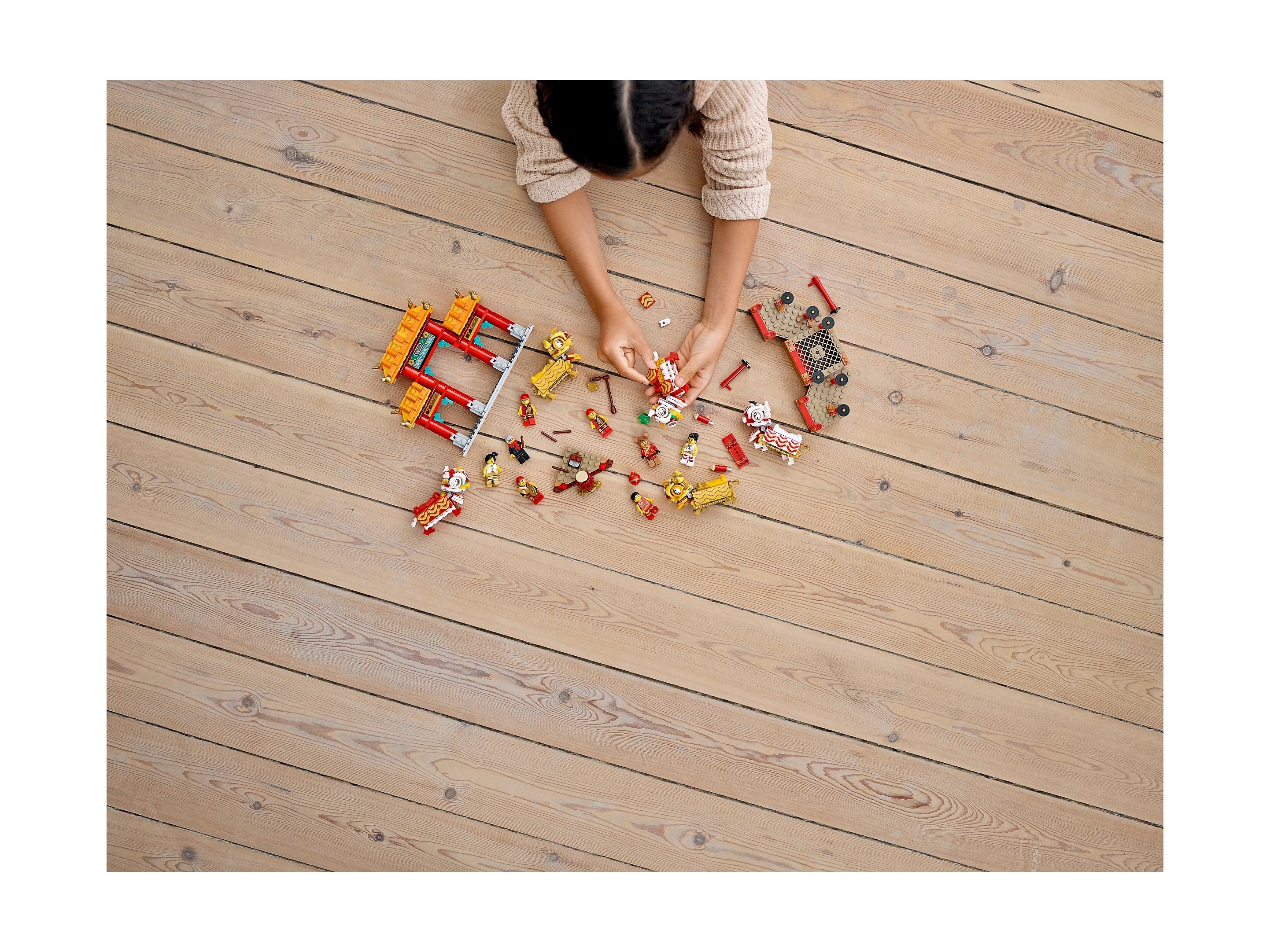 LEGO Okolicznościowe - Taniec lwa