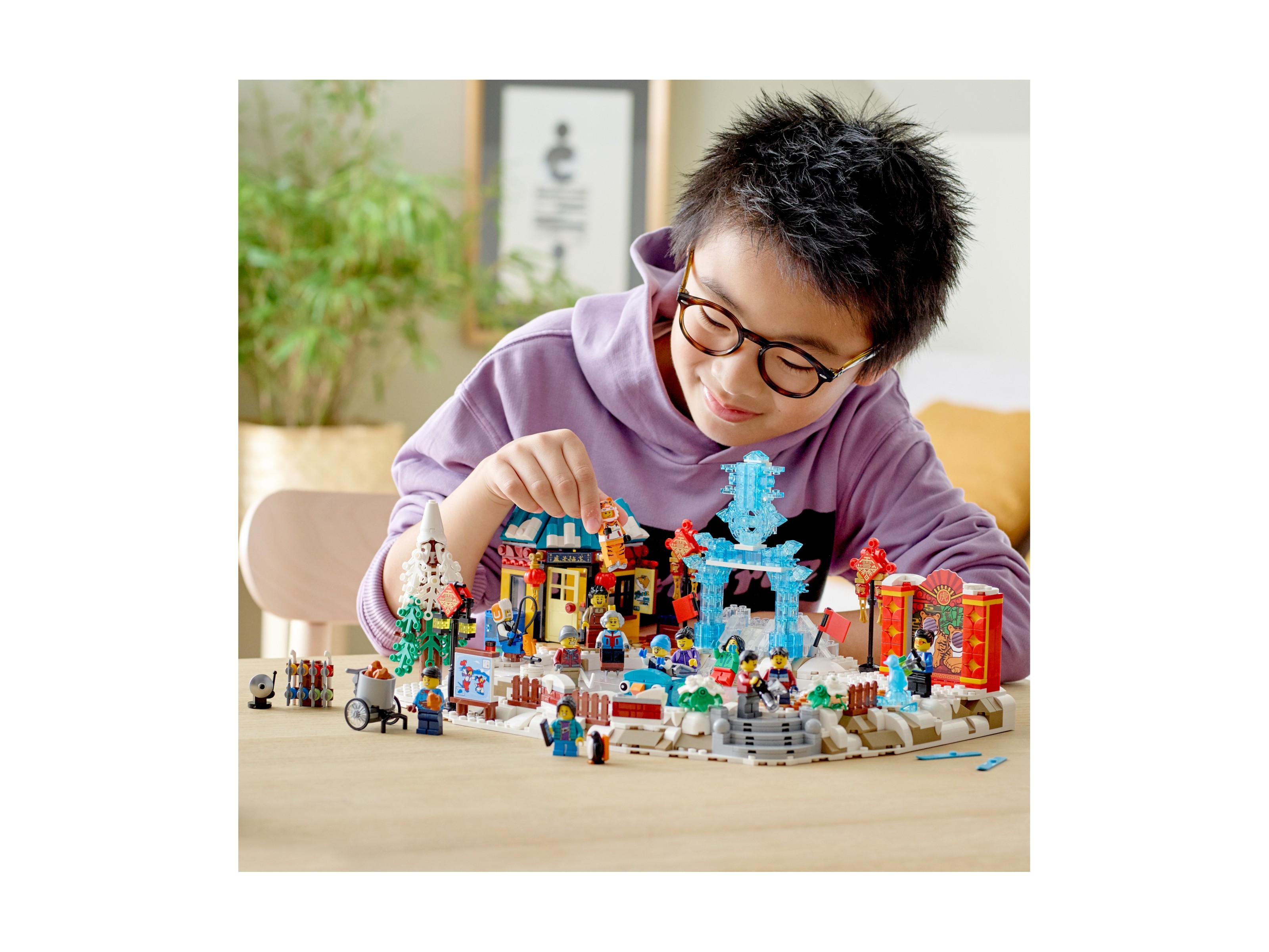 LEGO Okolicznościowe - Nowy Rok Księżycowy - Festiwal Lodu