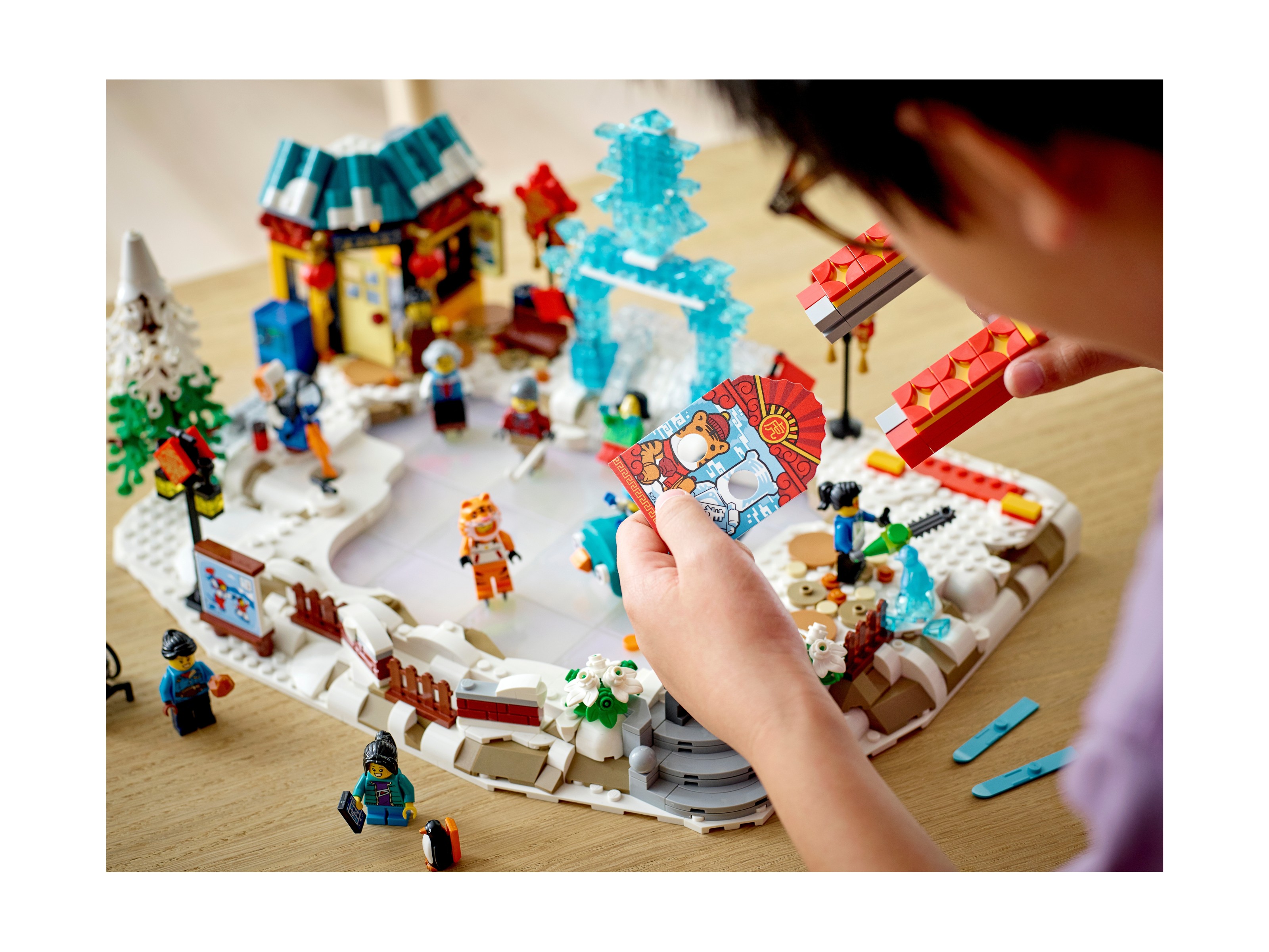 LEGO Okolicznościowe - Nowy Rok Księżycowy - Festiwal Lodu